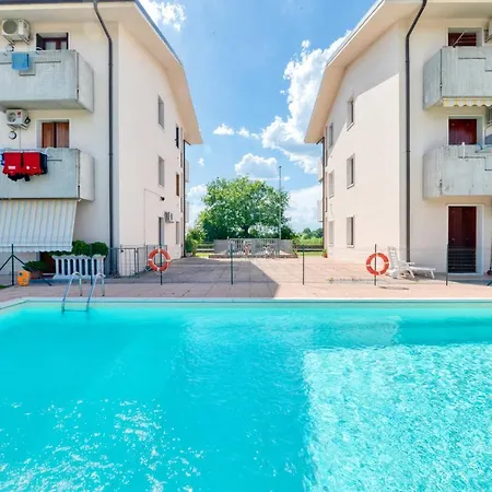 Wolf House - * Sirmione